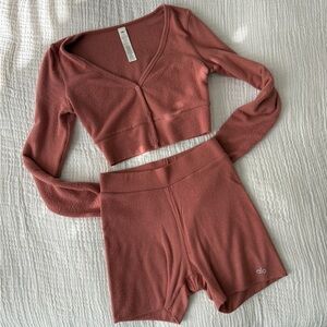 ALO Yoga Rust Set - Crop Top and Shorts